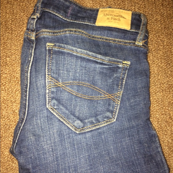 Abercrombie and Fitch skinny  jeans med wash