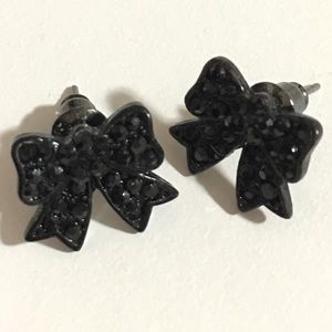 🎀Bow Earring🎀 (2 for $5.00)