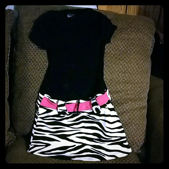 Girls dress basic edition size s/c 6/6x