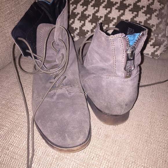 Steve Madden Shoes - Gray Steve Madden boots