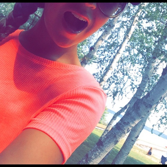 Meet your Posher, Macey - Picture 1 of 1