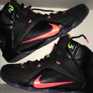 Nike Lebron 12S
