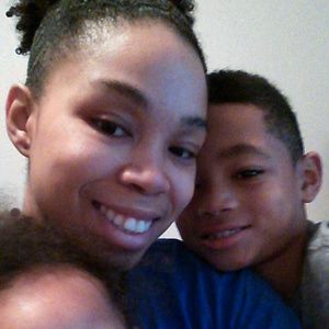 Meet your Posher, Chanelle