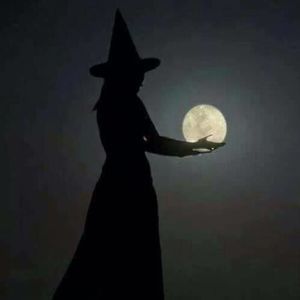 Meet your Posher, Kari