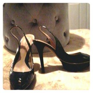Hunter green zara platfom peep toe slingbacks