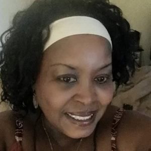 Meet your Posher, Debra