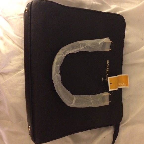 Michael Kors Selma