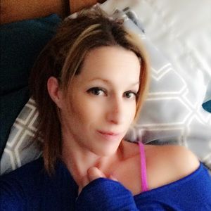 Meet your Posher, Monica