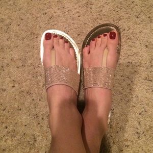 New Jessica Simpson flat sandles