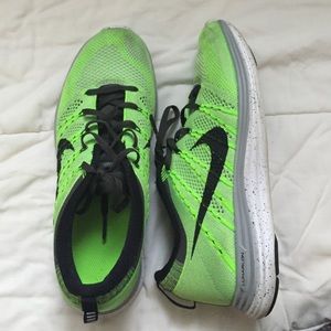 NIKE Flyknit Lunar 1+