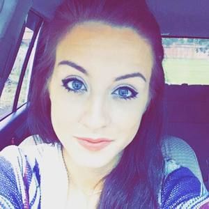 Meet your Posher, Mikayla