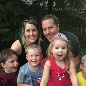 Meet your Posher, Laura