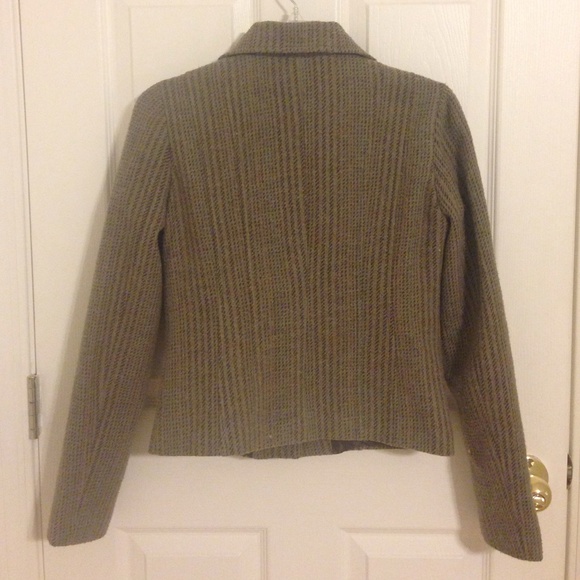 ⭐️ BB Dakota jacket - Picture 2 of 3