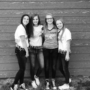 Meet your Posher, Megan