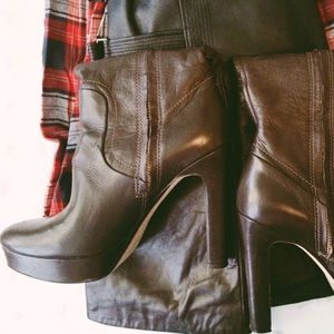 * Final Price* MichaelKors Brown Leather Knee High