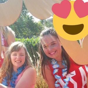 Meet your Posher, Neely