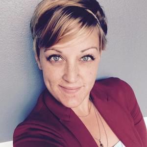 Meet your Posher, Cassandra