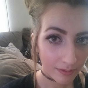 Meet your Posher, Robyn