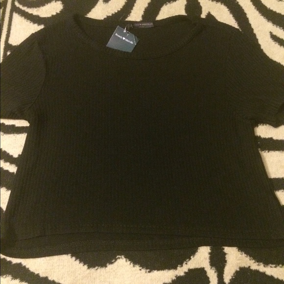 🔮Brandy Melville🔮 ribbed crop top - Picture 2 of 3