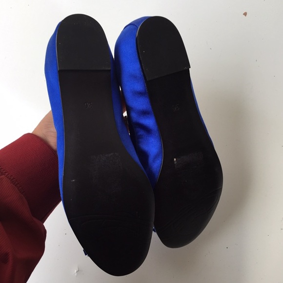 Vivienne Westwood authentic pompom flats Sz 6 new - Picture 3 of 4