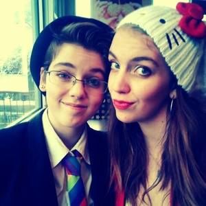 Meet your Posher, Celia