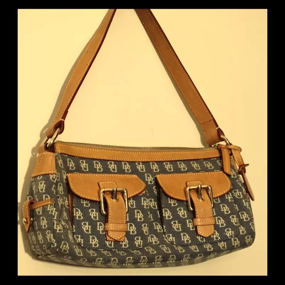 Dooney & Burke Signature Handbag  EUC!!!