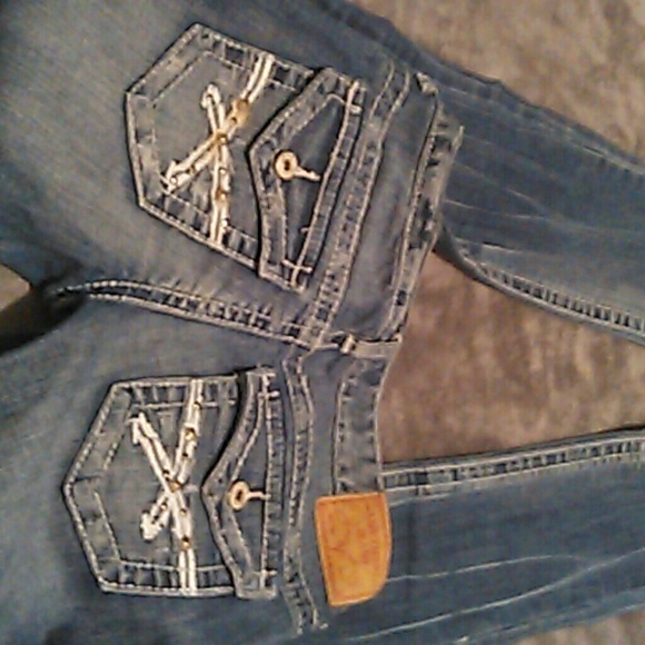 Amethyst jeans