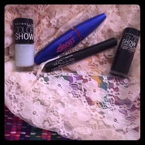 Maybe it's Maybelline bundle