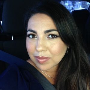 Meet your Posher, Nidia