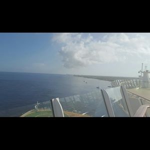 Meet your Posher, Tina