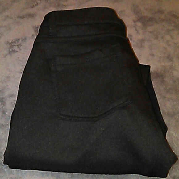 Silky stretchy lift jeans