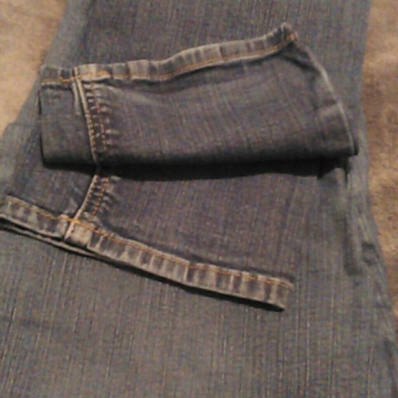 Jeans - Picture 2 of 3