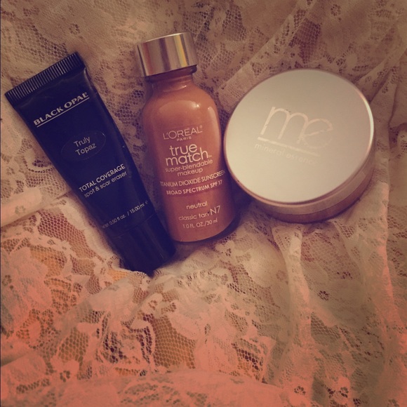 Loreal True Match bundle