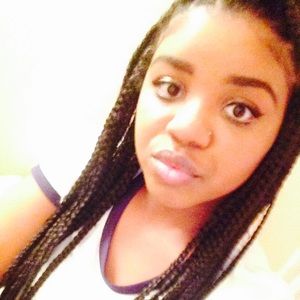 Meet your Posher, Kenae