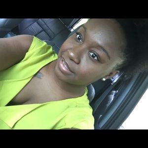 Meet your Posher, Shanequa