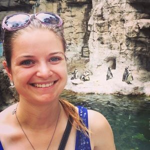 Meet your Posher, Jennifer