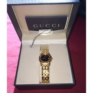 Gucci Accessories - Auth. GUCCI Gold plated Ladies Quartz Watch Gucci Accessories - Auth. GUCCI Gold plated Ladies Quartz Watch