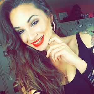 Meet your Posher, Brandi
