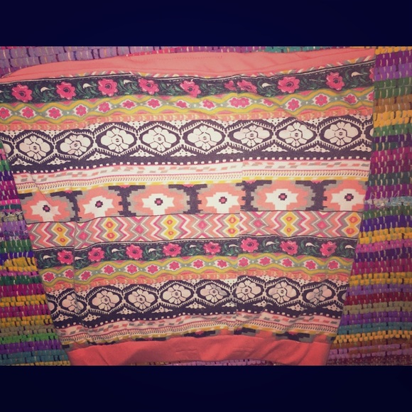 Reversible bandage skirt