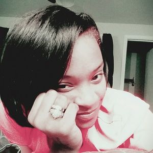 Meet your Posher, Tanesha