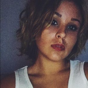 Meet your Posher, Nina