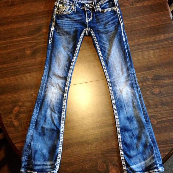 ❌SOLD ON MERCARI❌ - Picture 3 of 3