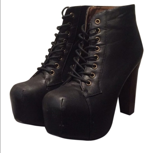 Black Platform Chunky Heel Booties, size 7