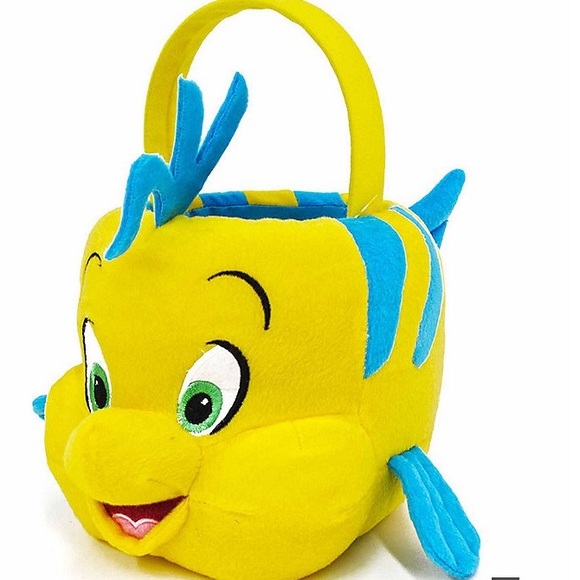 Little mermaid Flounder the fish plush bucket.