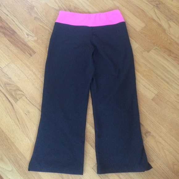 Nike yoga pants