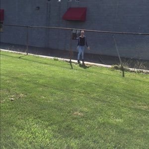 Meet your Posher, Maya