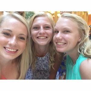 Meet your Posher, Lizzie