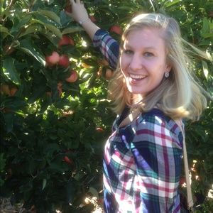 Meet your Posher, Anna