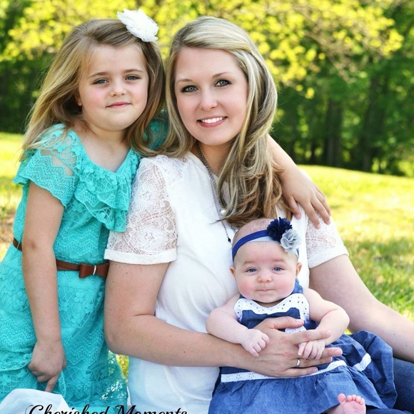 Meet your Posher, Amanda - Picture 1 of 1