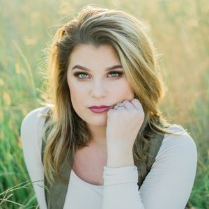 Meet your Posher, Meagan